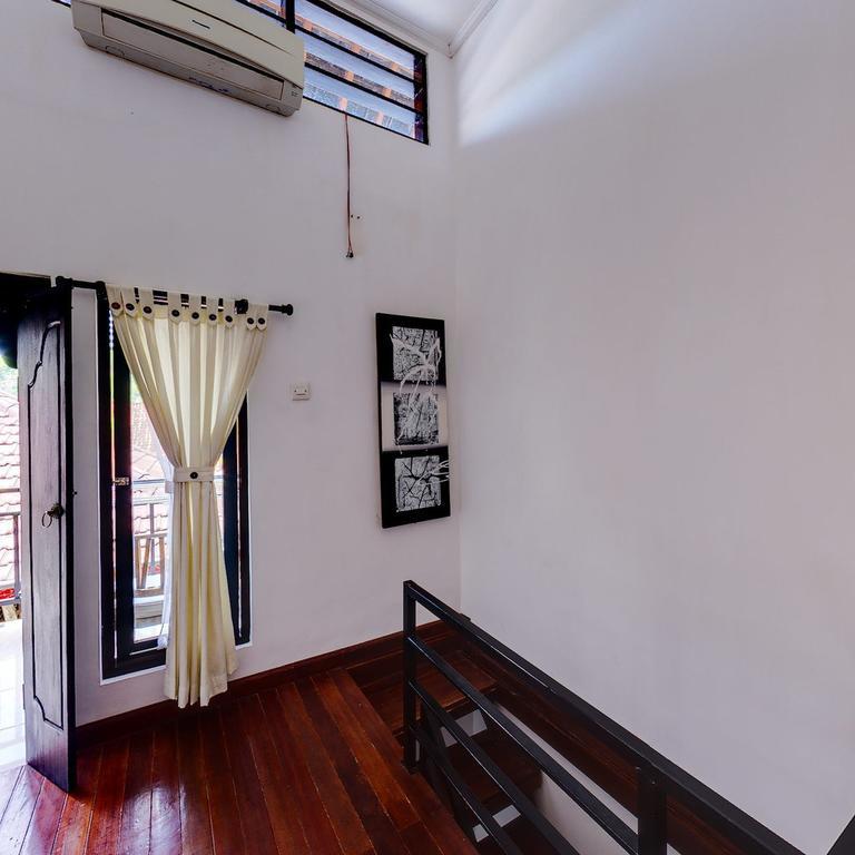 Tirta Yoga Inn Padangbai  Pokój zdjęcie